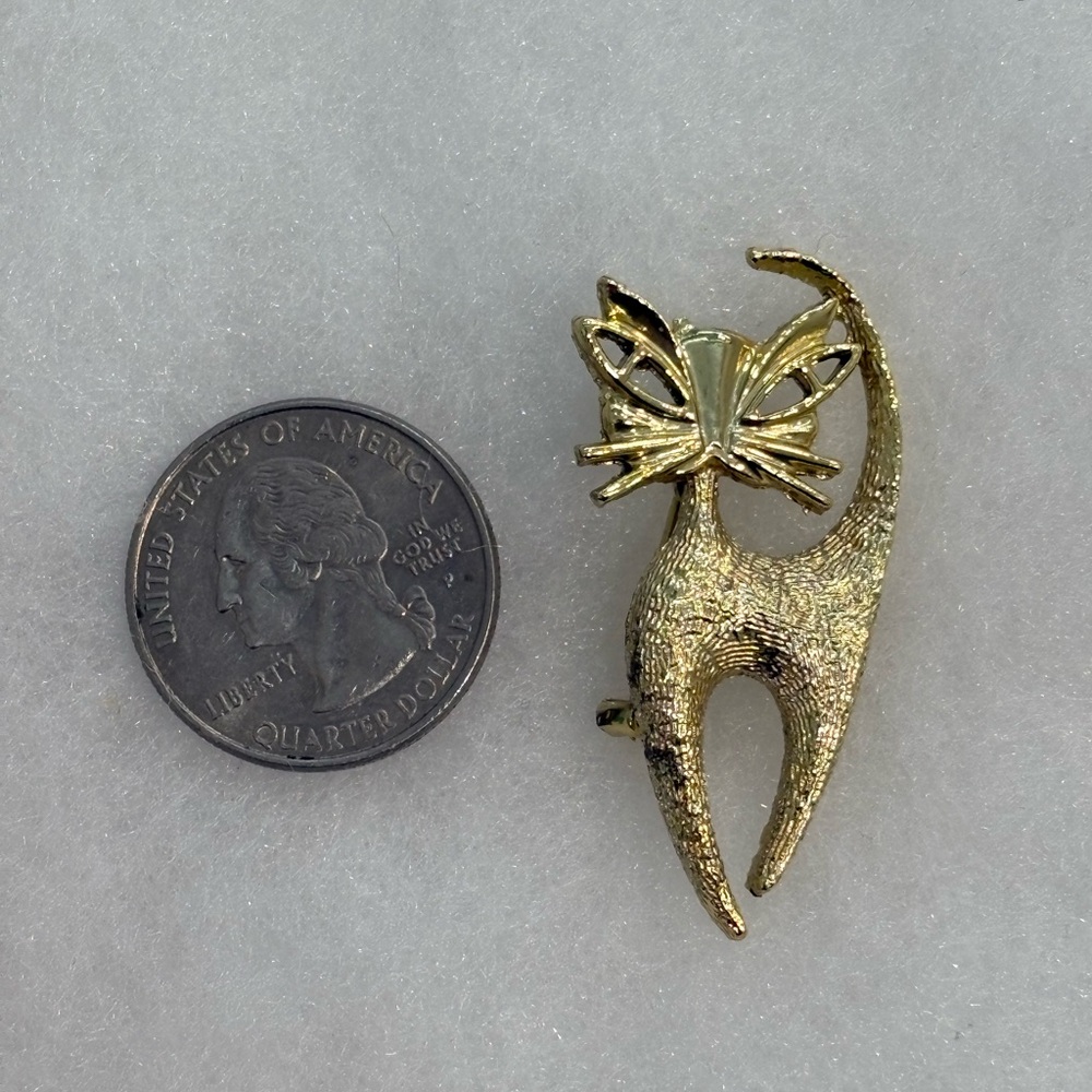Cat Brooch Gold Tone Big Eyes Brushed Metal Preowned - Picture 3 of 4